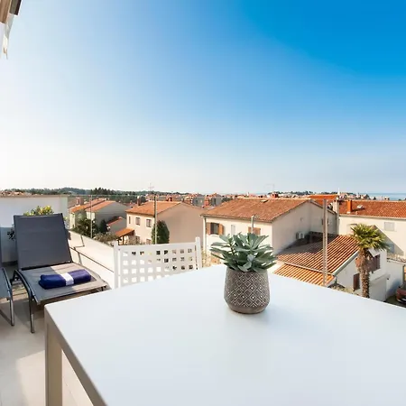 Lili Apartament *