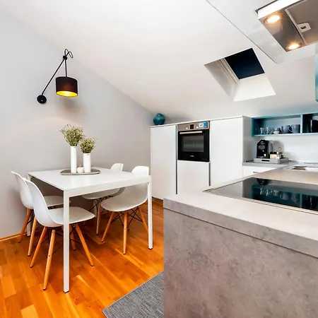 Апартаменты Lili