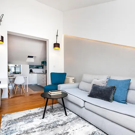Lili Apartament *