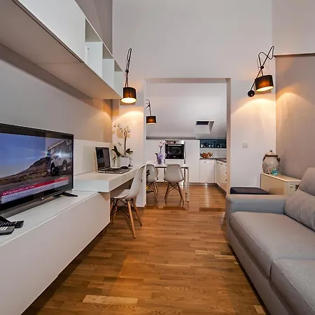 Апартаменты Lili *