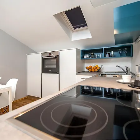 Lili Apartament *